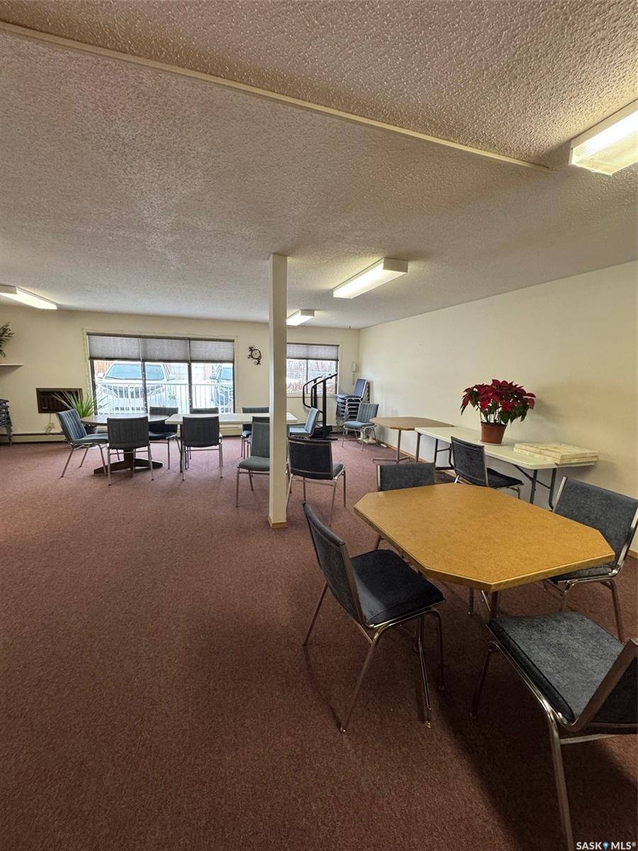 North Battleford, SK S9A 1G7,1442 102nd STREET #209