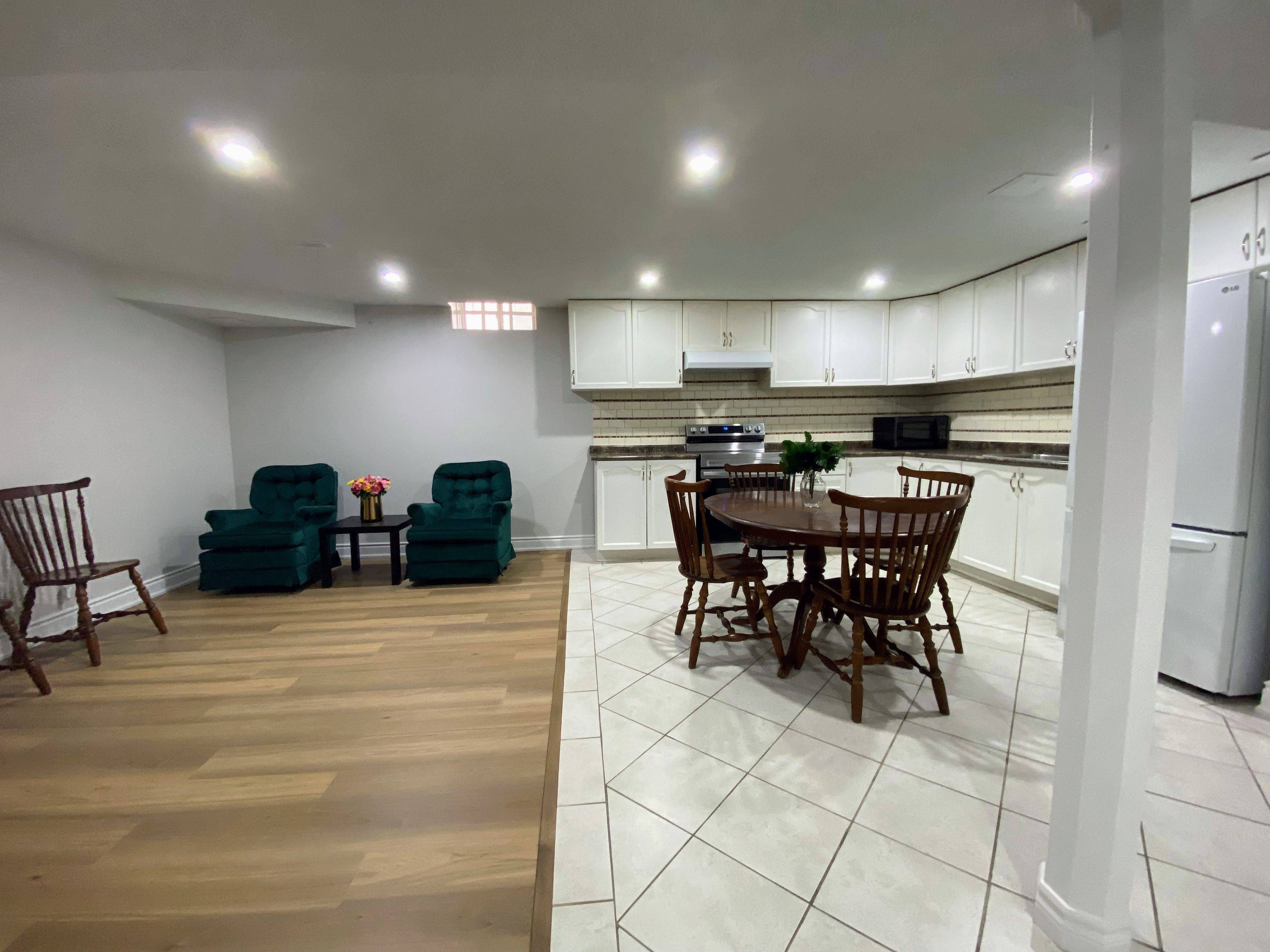 Mississauga, ON L5M 4Y8,5538 Turney DR #Bsmt