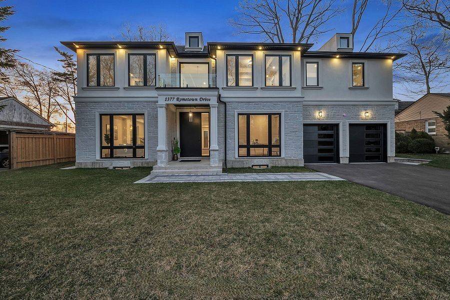 Mississauga, ON L5E 2T5,1377 Rometown DR