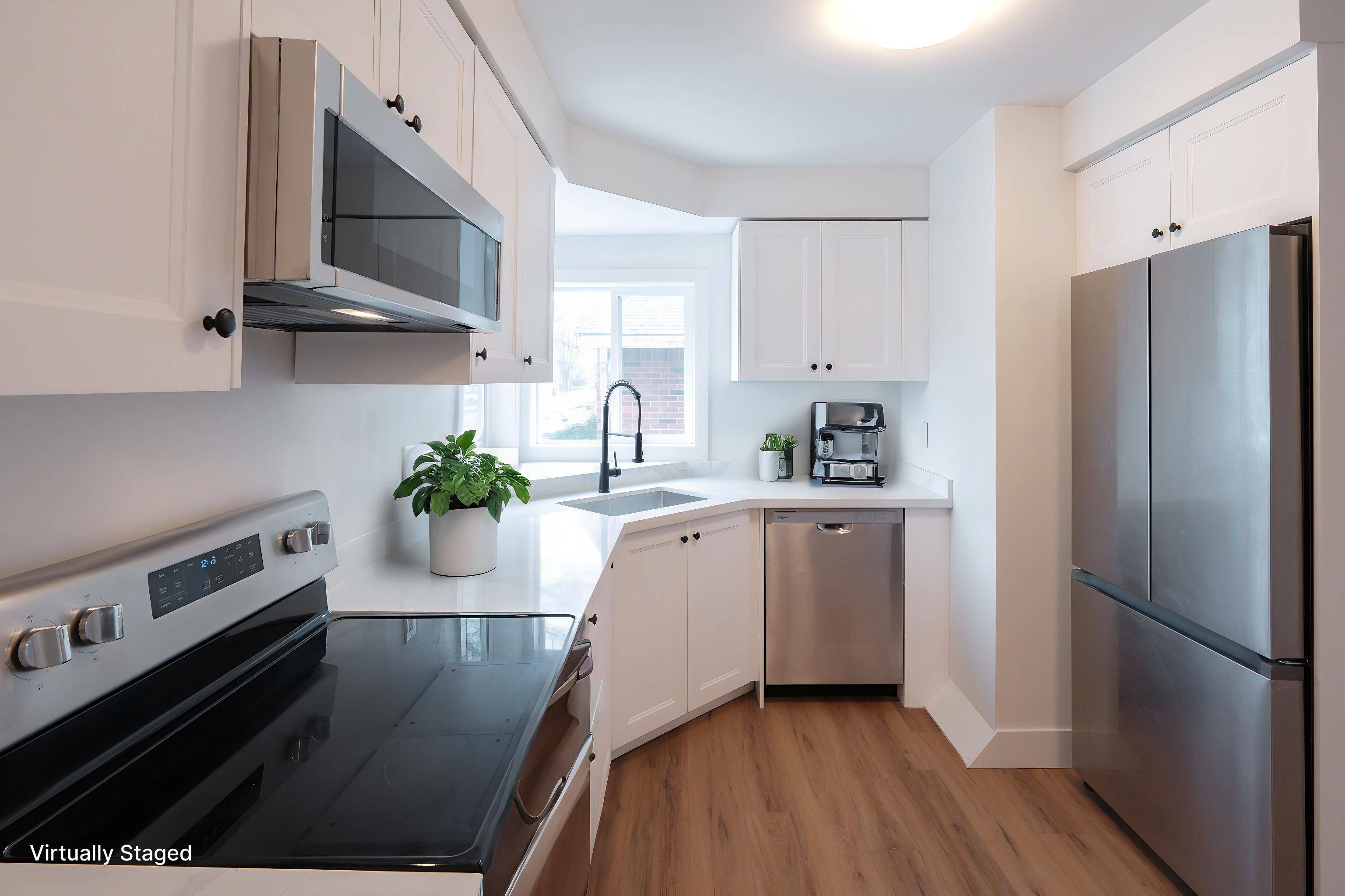 Burlington, ON L7P 1H6,2137 Mount Forest DR #Upper