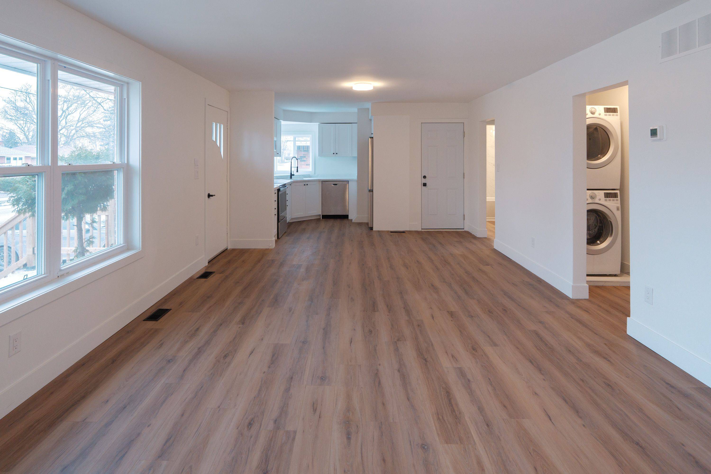 Burlington, ON L7P 1H6,2137 Mount Forest DR #Upper