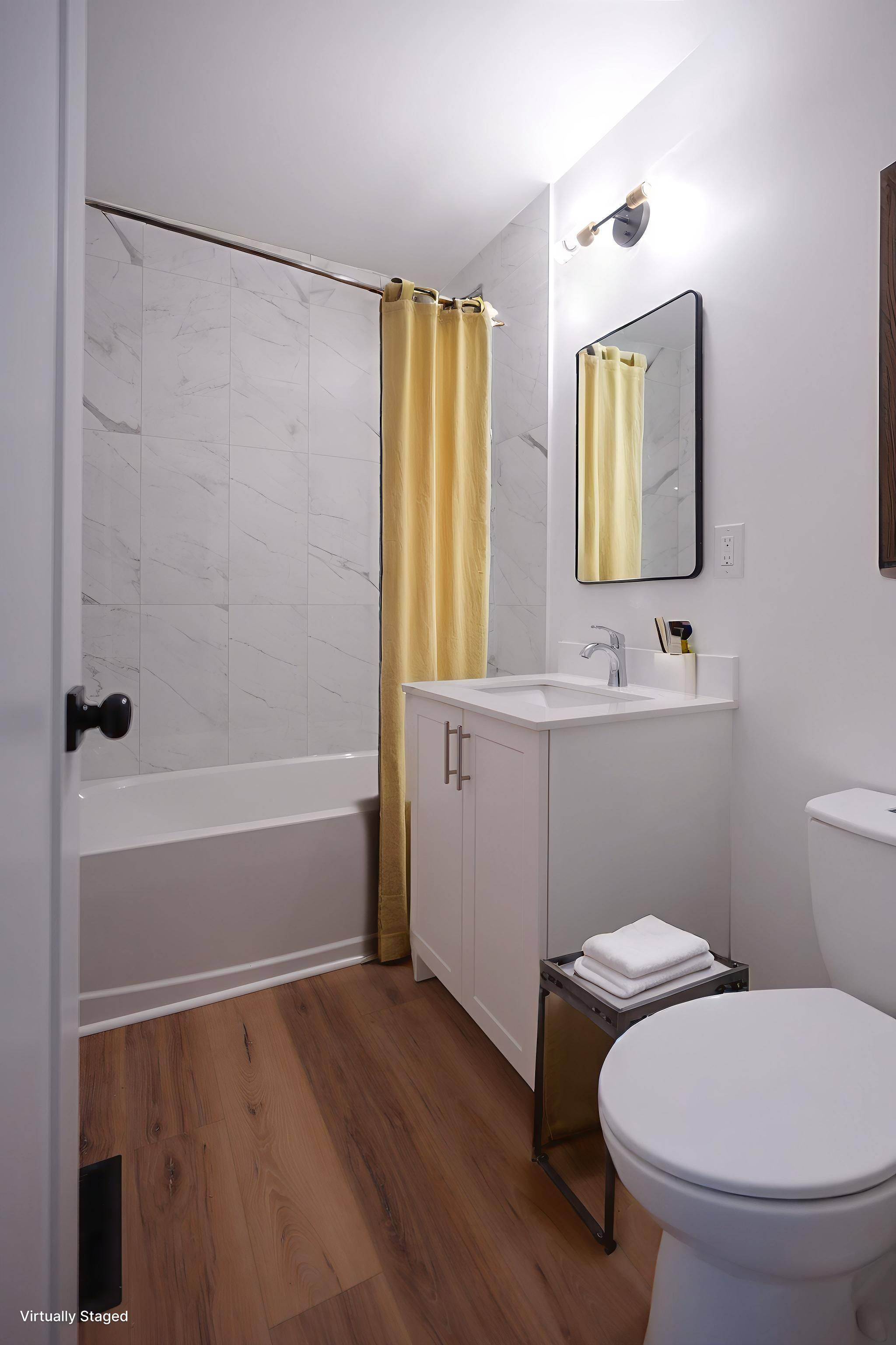 Burlington, ON L7P 1H6,2137 Mount Forest DR #Upper