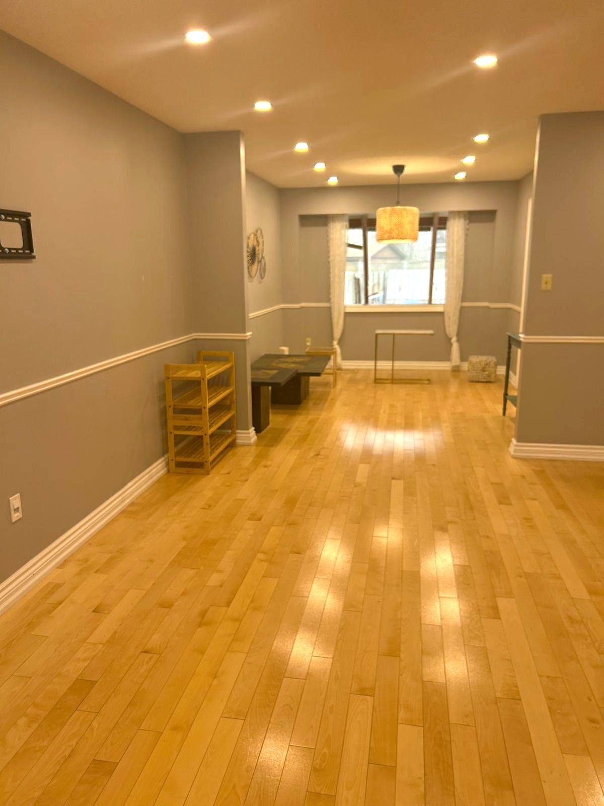 Milton, ON L9T 4J6,874 Childs DR