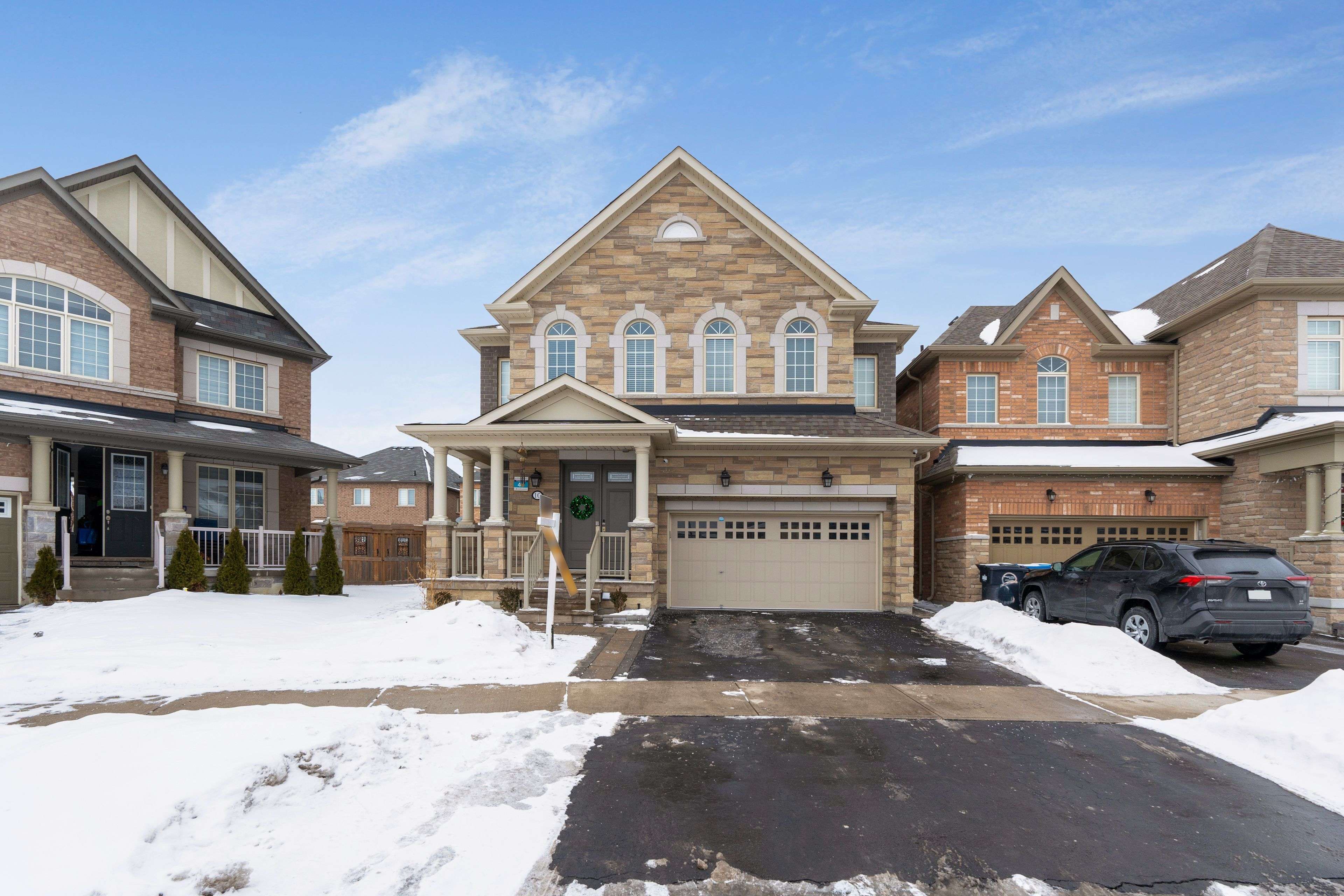 Brampton, ON L6R 4A2,10 Spokanne ST