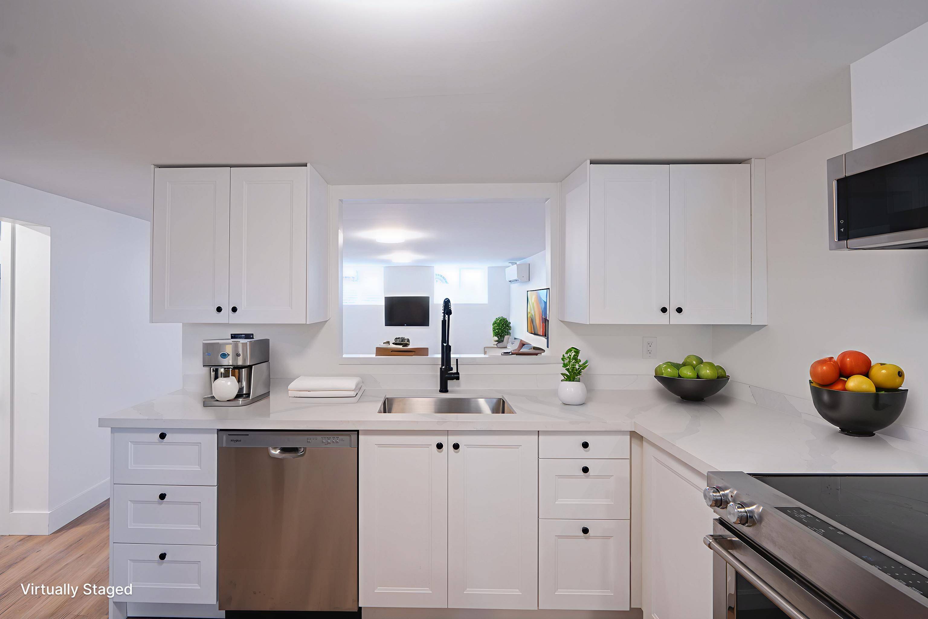 Burlington, ON L7P 1H6,2137 Mount Forest DR #Lower