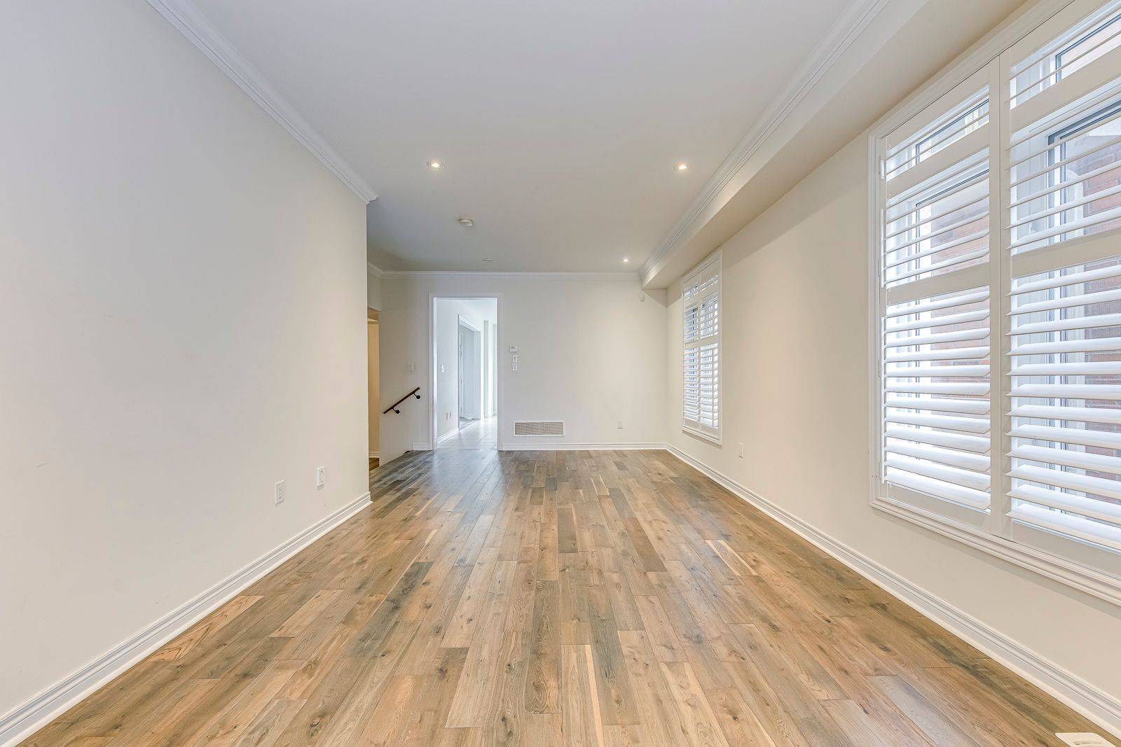 Oakville, ON L6M 0Z6,230 Jessie Caverhill PASS