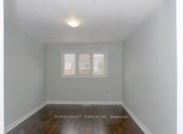 Brampton, ON L6Z 1E4,48 Kincaid CT #Upper