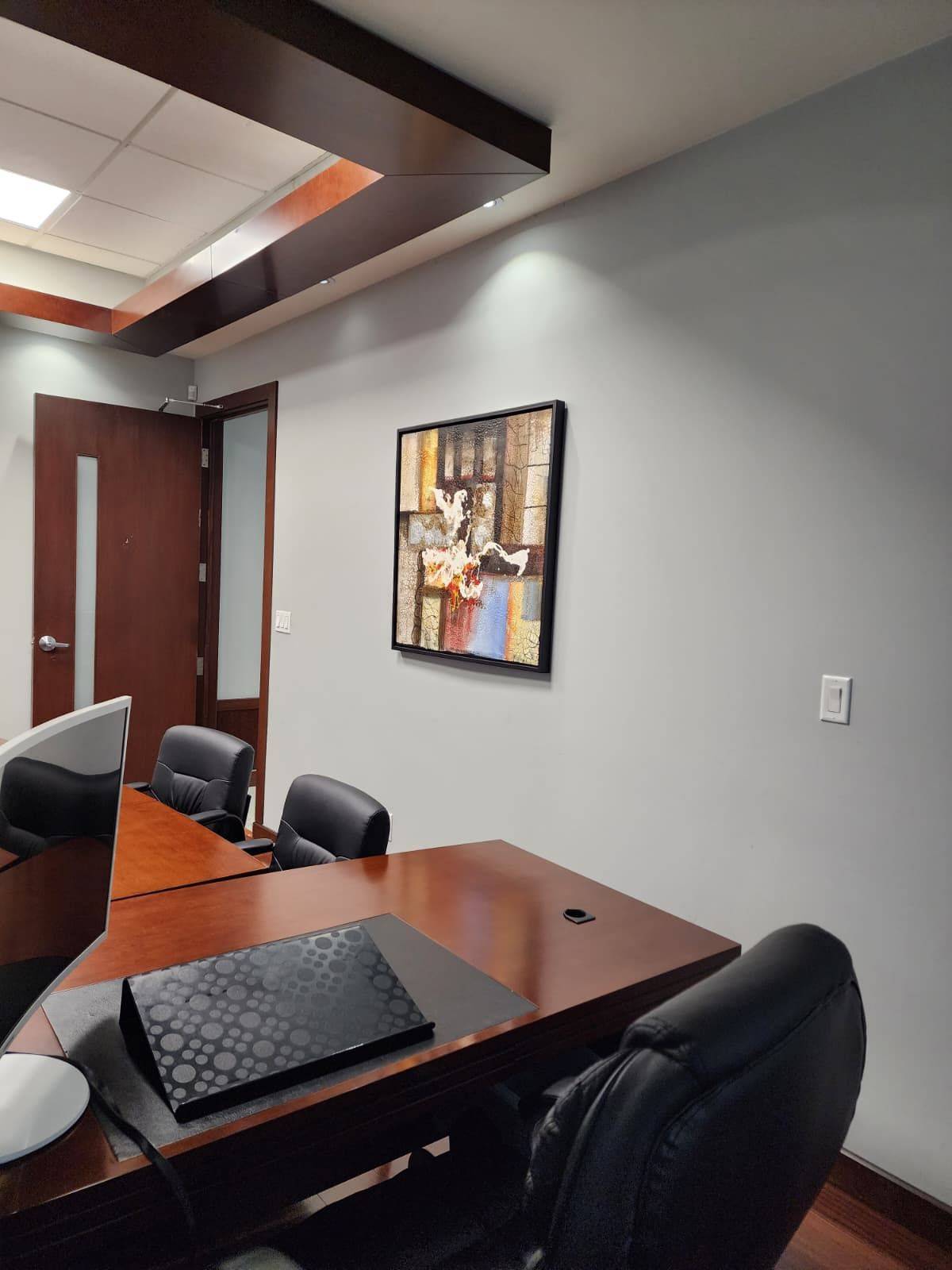 Toronto W10, ON M9W 0A2,7001 Steeles AVE W #18