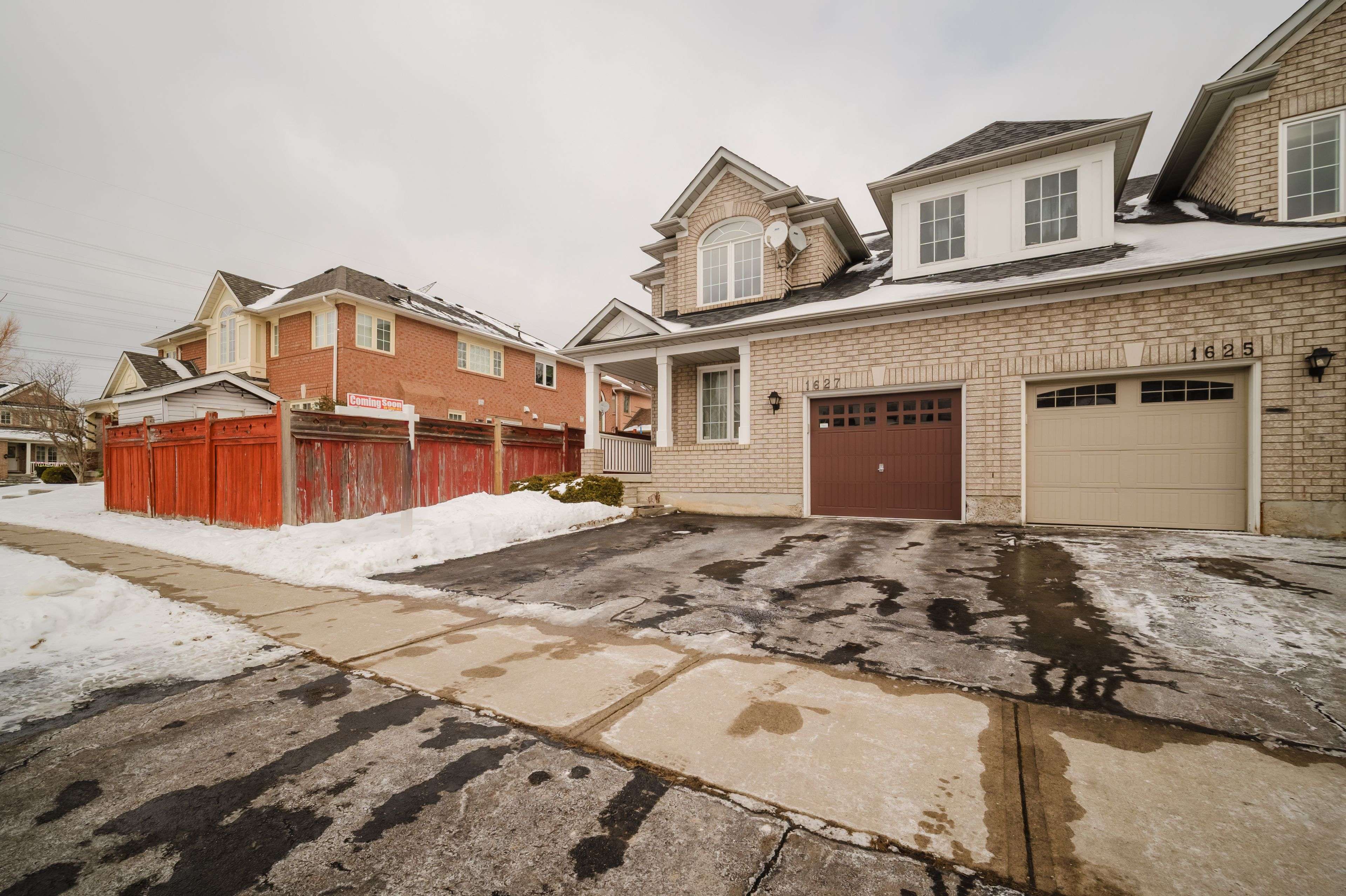 Mississauga, ON L5N 7Z8,1627 Samuelson CIR