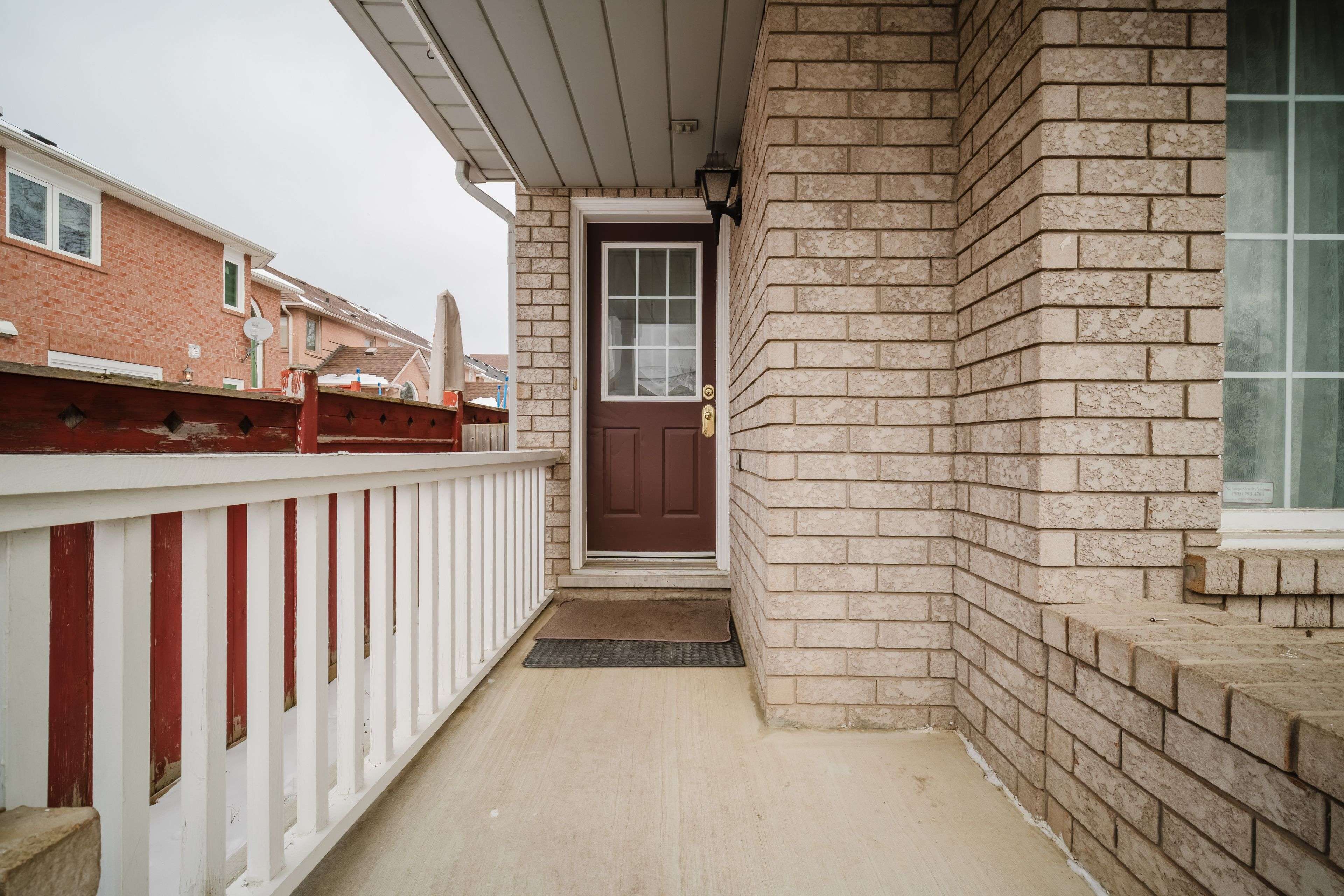 Mississauga, ON L5N 7Z8,1627 Samuelson CIR