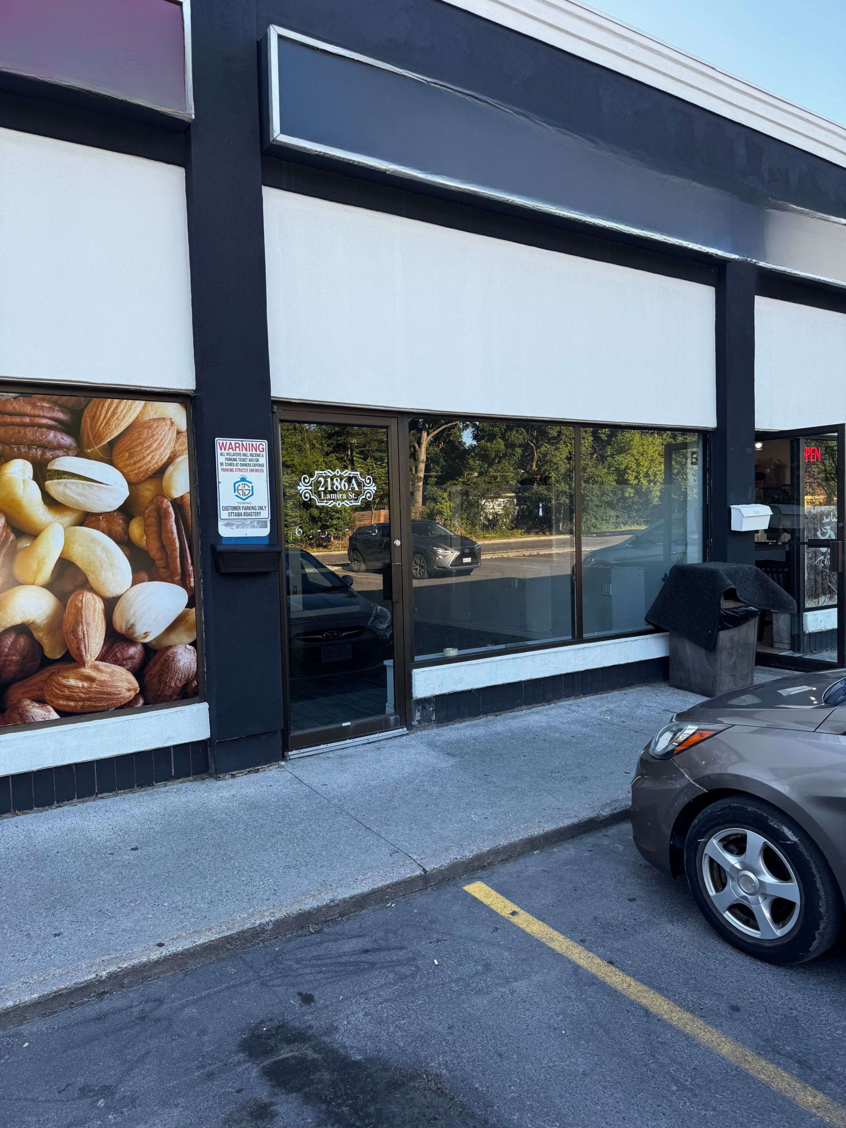 Alta Vista And Area, ON K1H 8L4,2186 Lamira ST