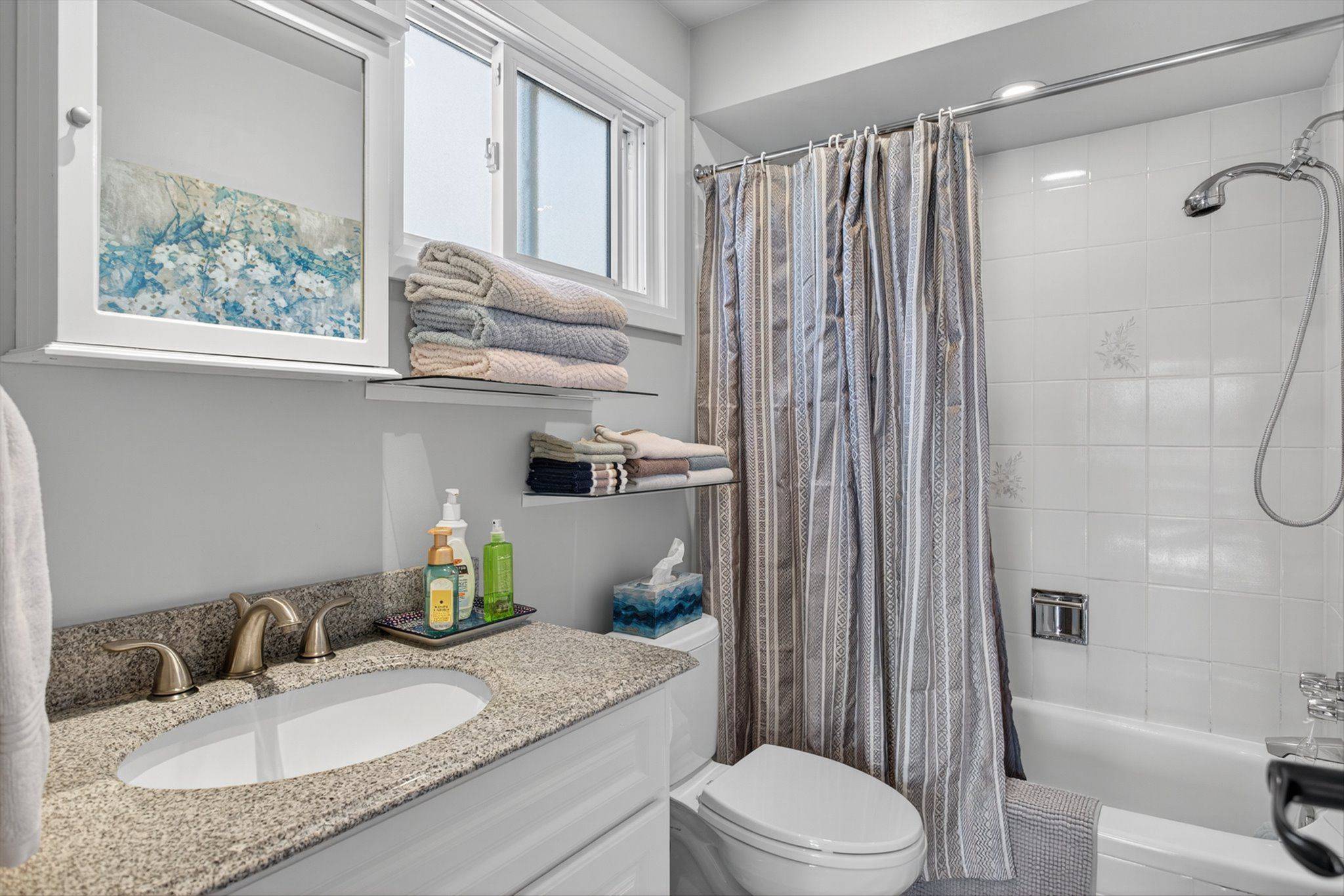 Trent Lakes, ON K0M 1A0,1352 County Rd 49 RD