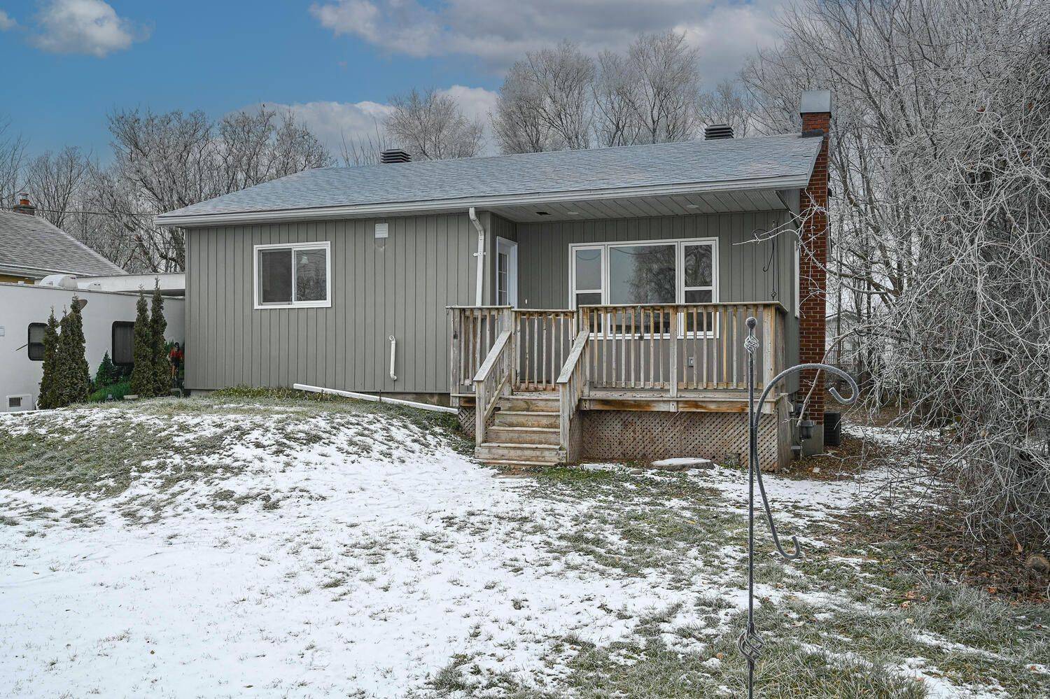 Montague, ON K7A 4X9,7510 Roger Stevens DR