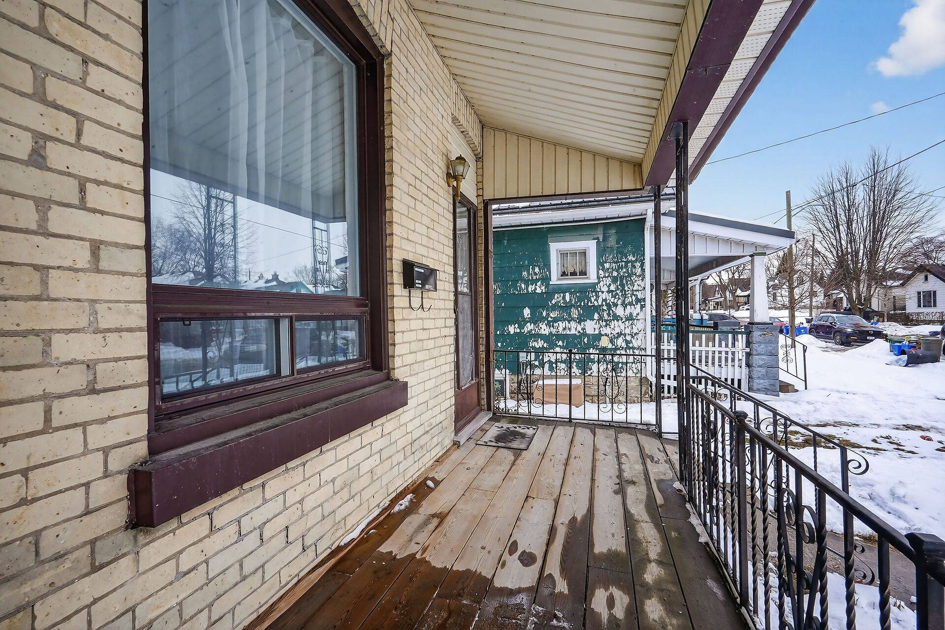 London East, ON N5Z 1X3,99 Inkerman ST