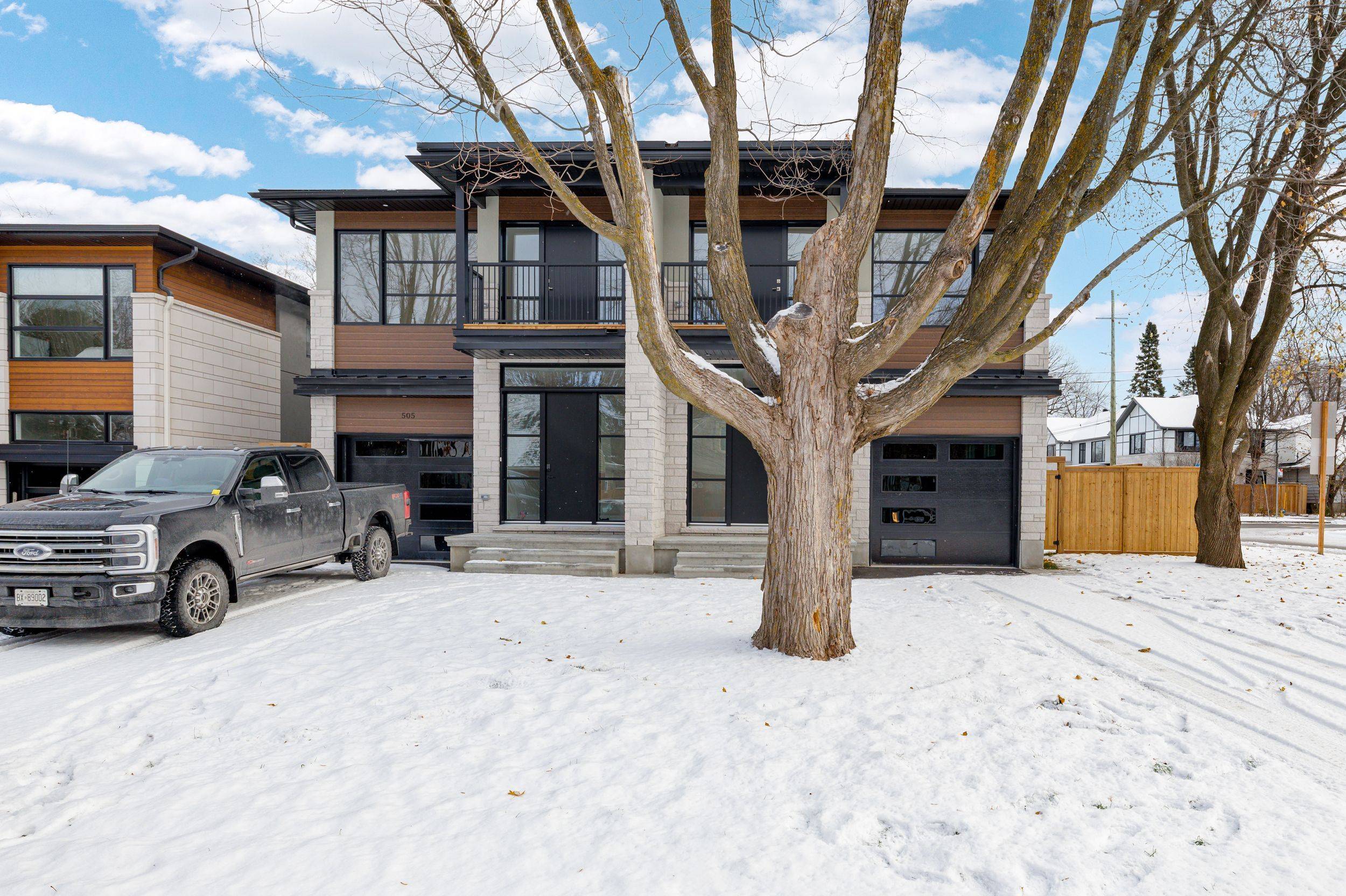 Westboro - Hampton Park, ON K1Z 5V6,507 Dawson AVE