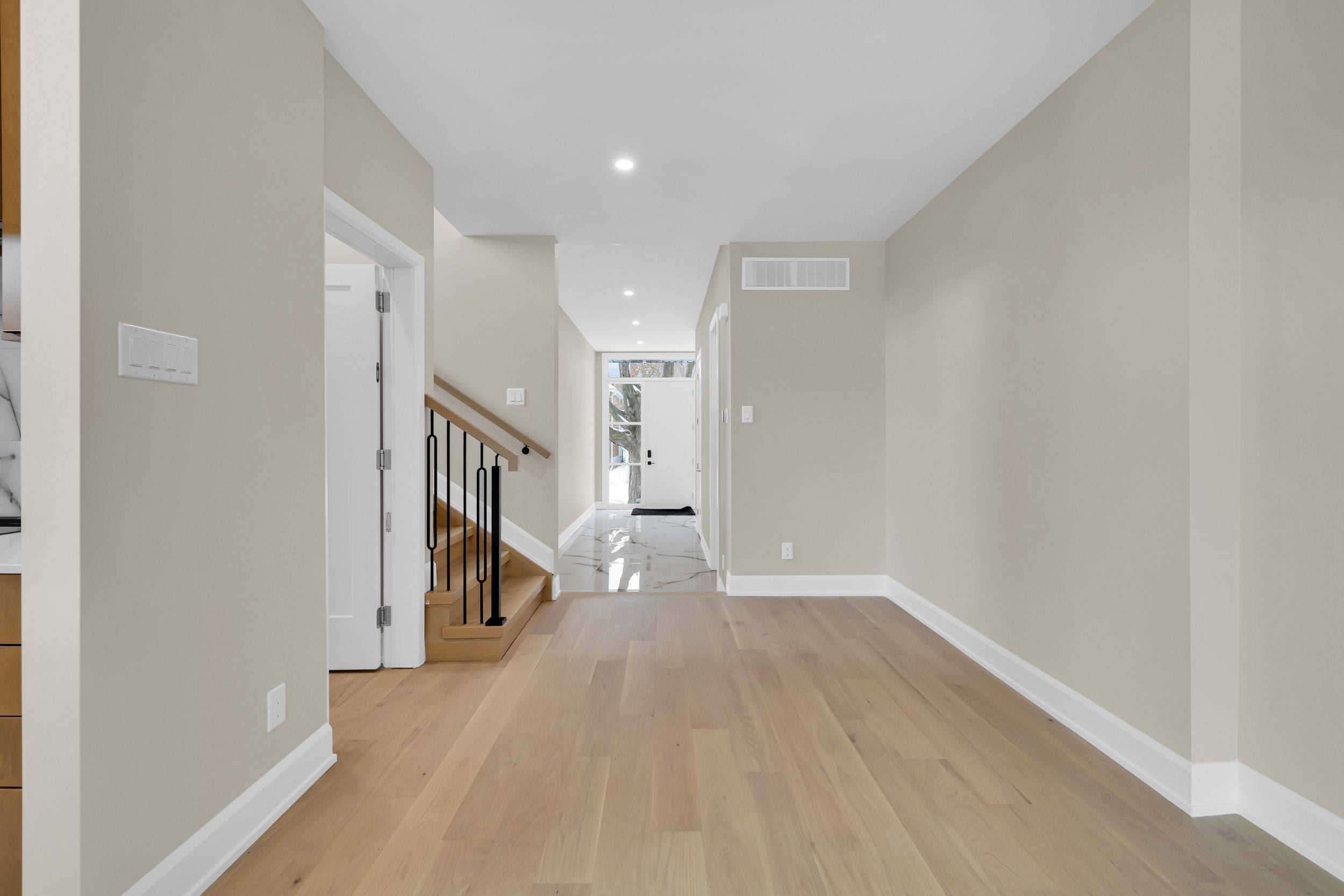 Westboro - Hampton Park, ON K1Z 5V6,507 Dawson AVE