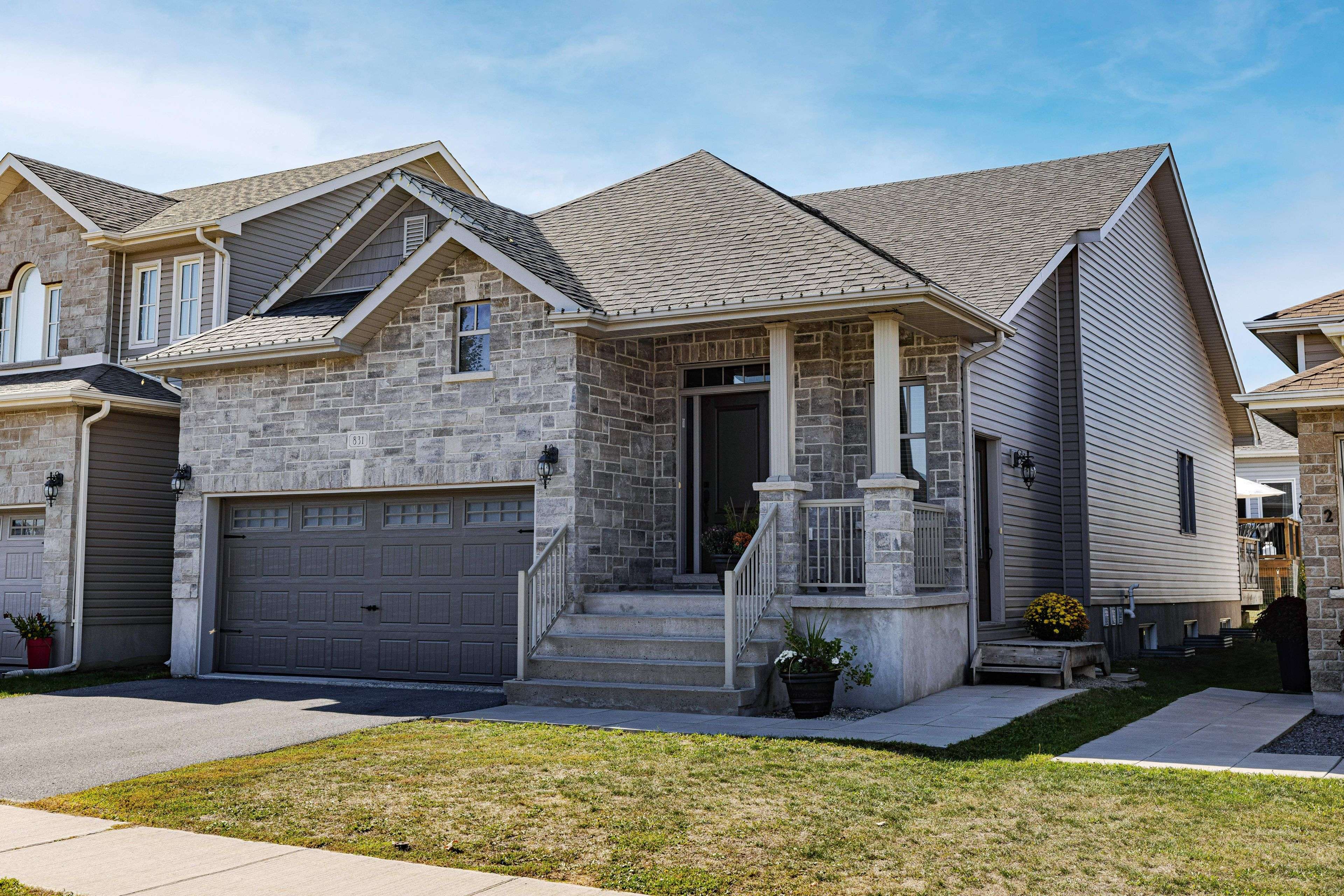 Kingston, ON K7P 0E3,831 Augusta DR