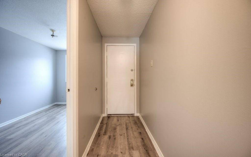 Kitchener, ON N2C 1K7,1200 COURTLAND AVE #15