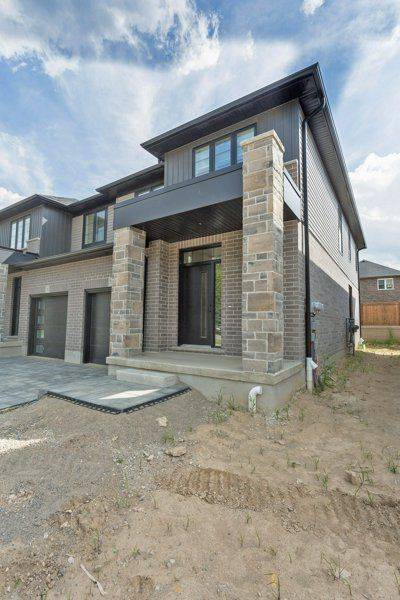 London South, ON N6M 0H2,3025 Doyle DR #22