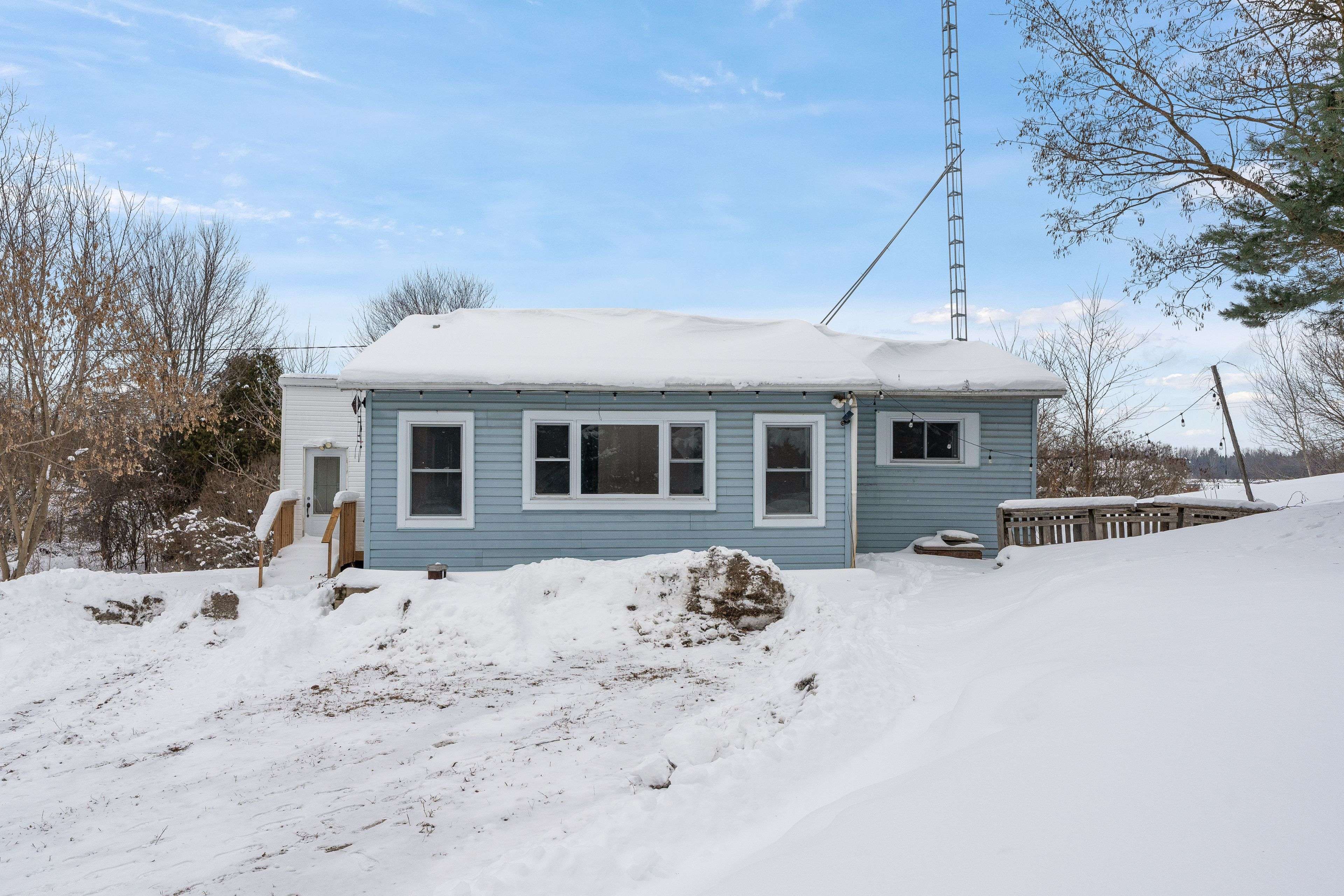 Elizabethtown-kitley, ON K6V 5T5,6804 6th Concession RD