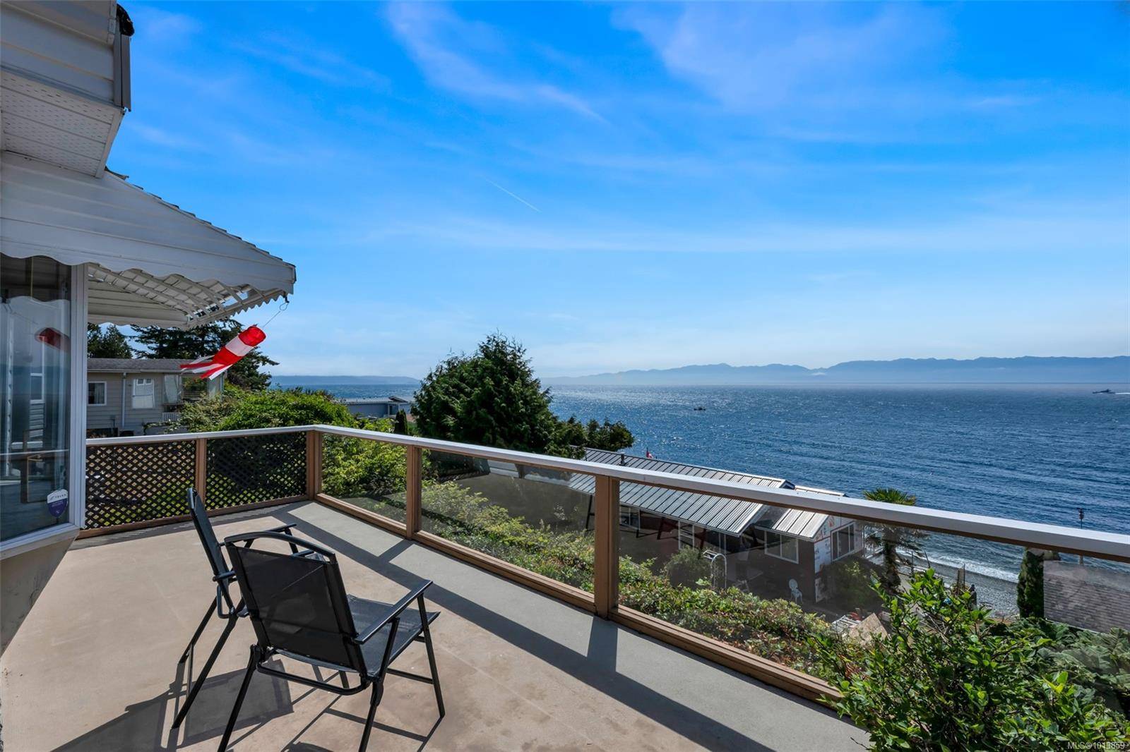 Sooke, BC V9Z 1E2,8177 West Coast Rd #18