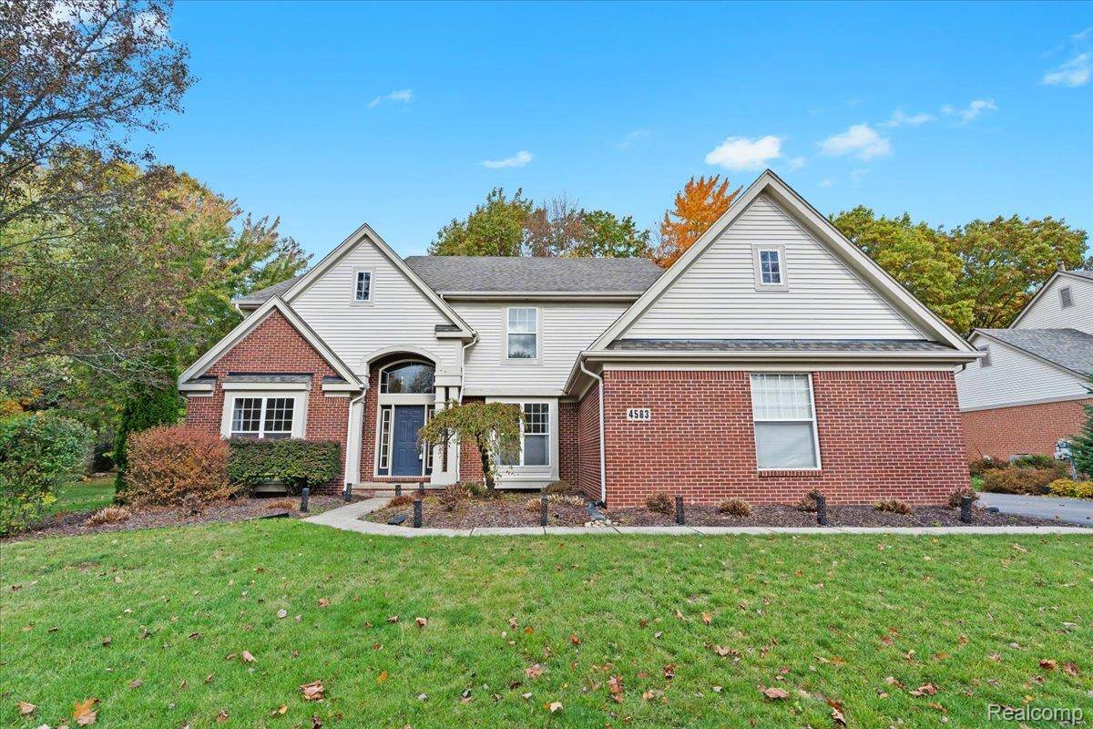 Commerce Twp, MI 48382,4583 Racewood DR