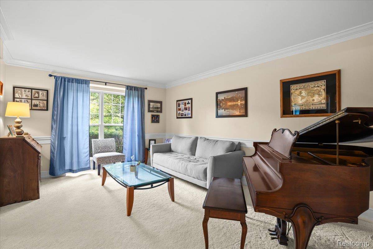 Commerce Twp, MI 48382,4583 Racewood DR