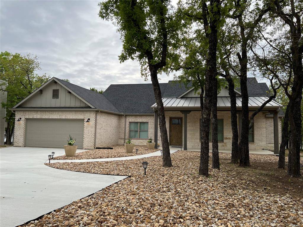 Chico, TX 76431,455 County Road 1742