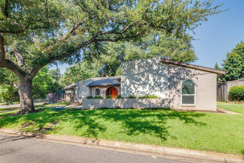 Dallas, TX 75248,15644 Terrace Lawn Circle