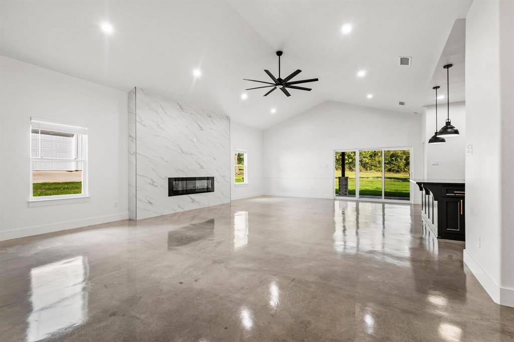 Denison, TX 75020,1838 S Park Avenue