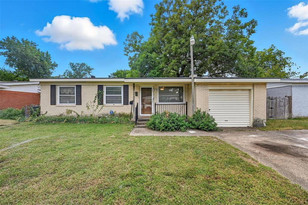 Dallas, TX 75228,3130 Healey Drive