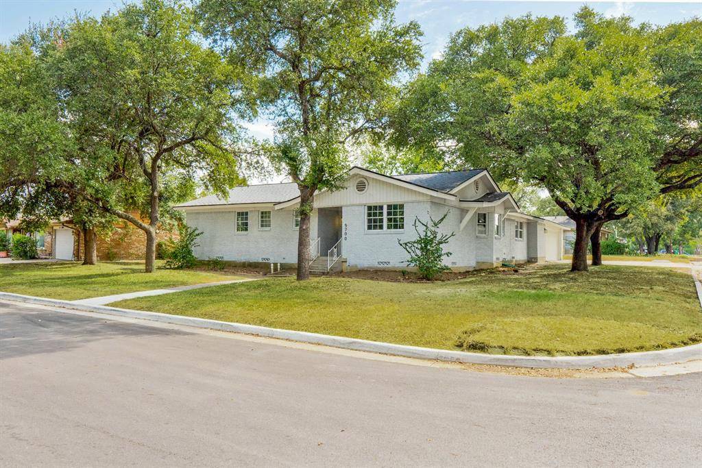 Haltom City, TX 76117,5700 Starling Circle