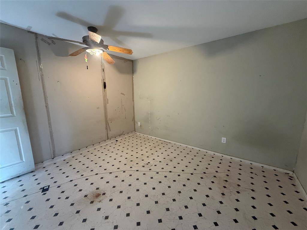 Dallas, TX 75240,13329 Southview Lane