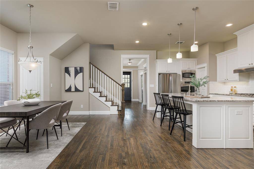 Mckinney, TX 75071,7104 Cheltenham Avenue