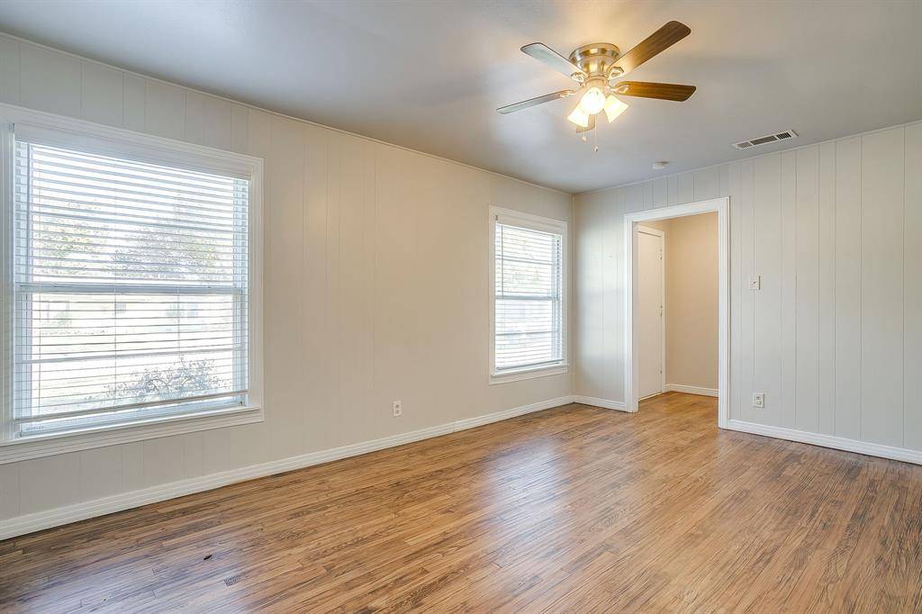 Fort Worth, TX 76111,2305 Bonnie Brae Avenue