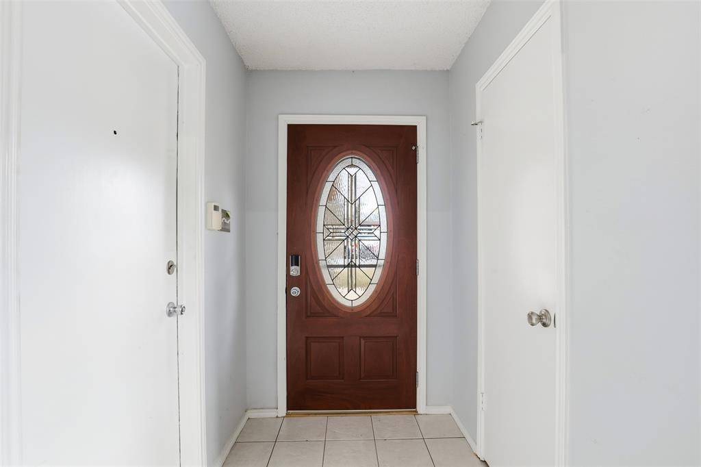 Euless, TX 76039,1611 Willow Lane