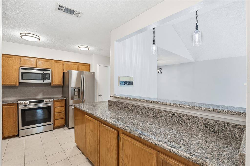 Euless, TX 76039,1611 Willow Lane