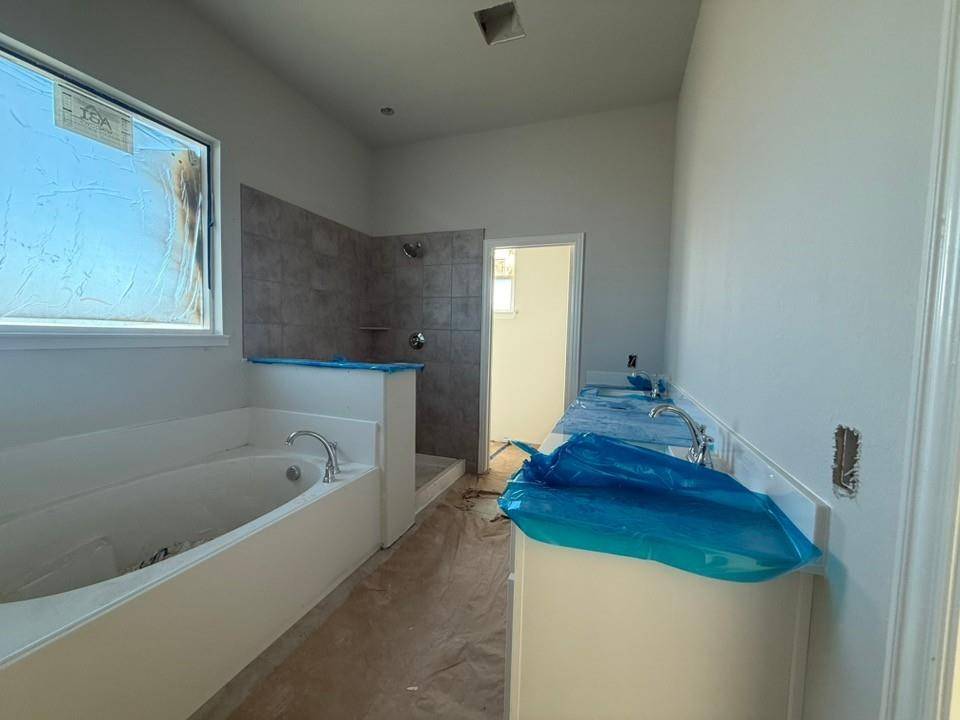 Valley View, TX 76272,870 County Road 200