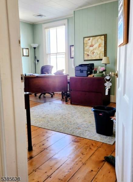 Flemington Boro, NJ 08822,134 Main St