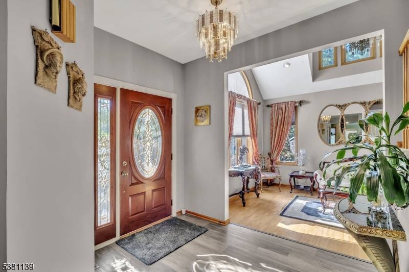 Hillsborough Twp., NJ 08844,61 Wallace Blvd