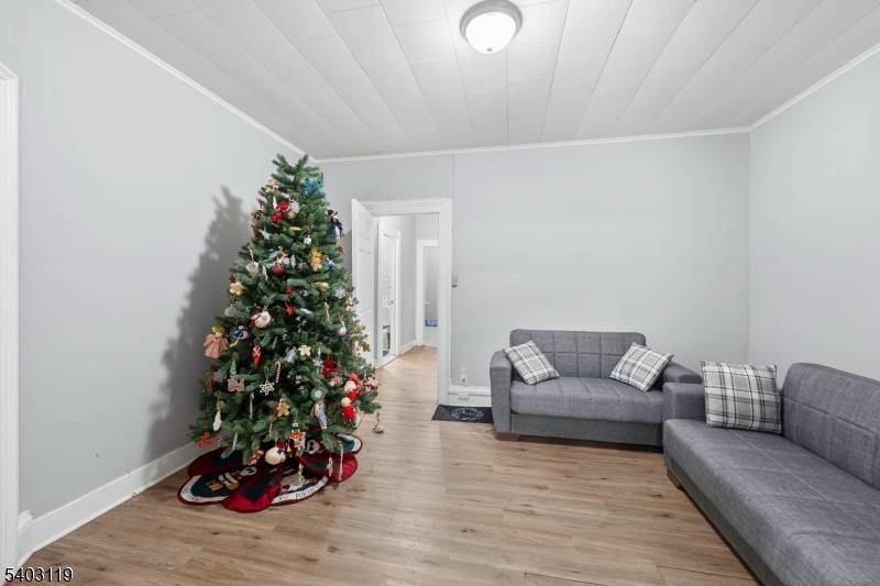 Elizabeth City, NJ 07201,1124 Hampton Pl