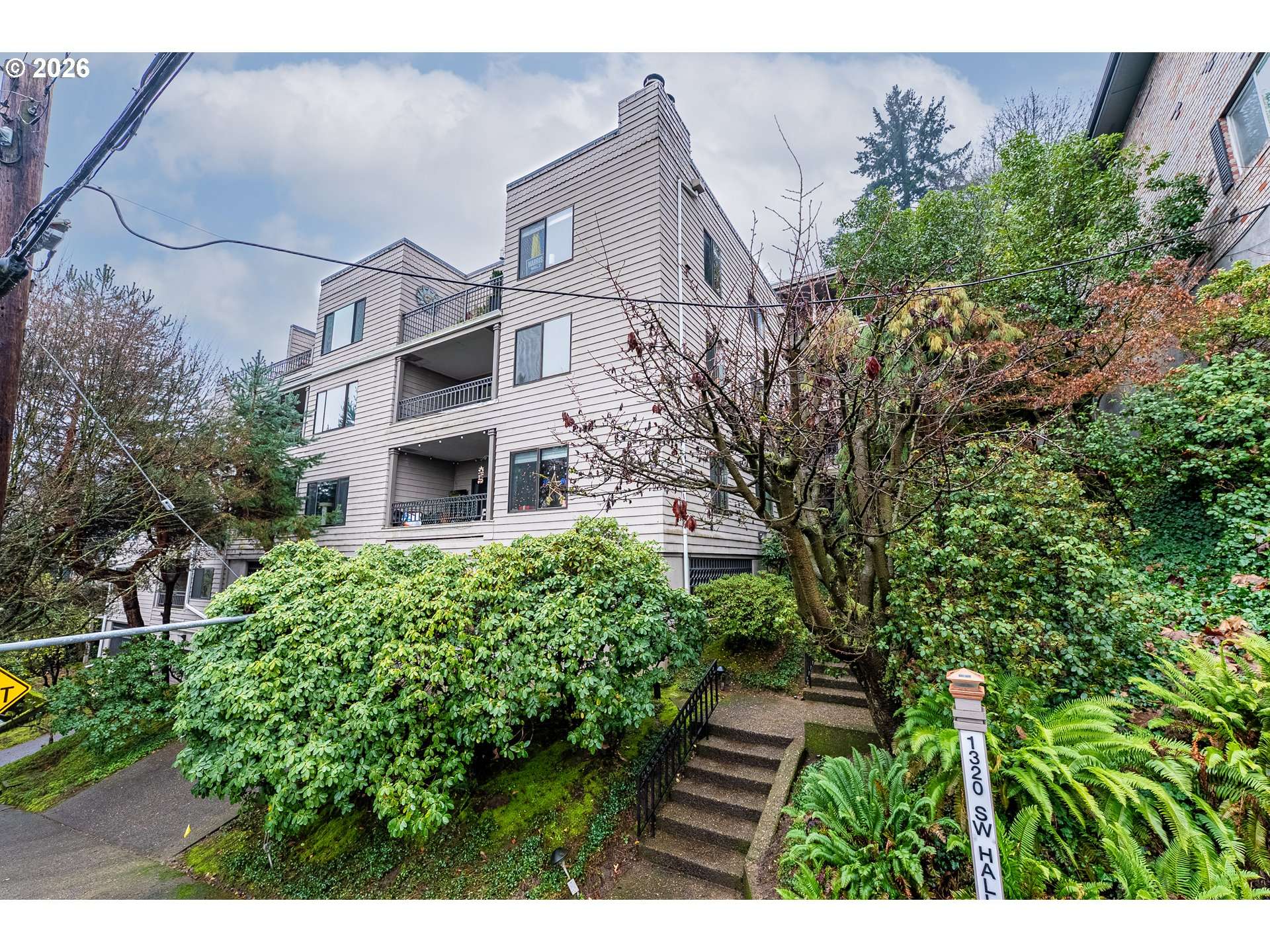 Portland, OR 97201,1320 SW HALL ST #202