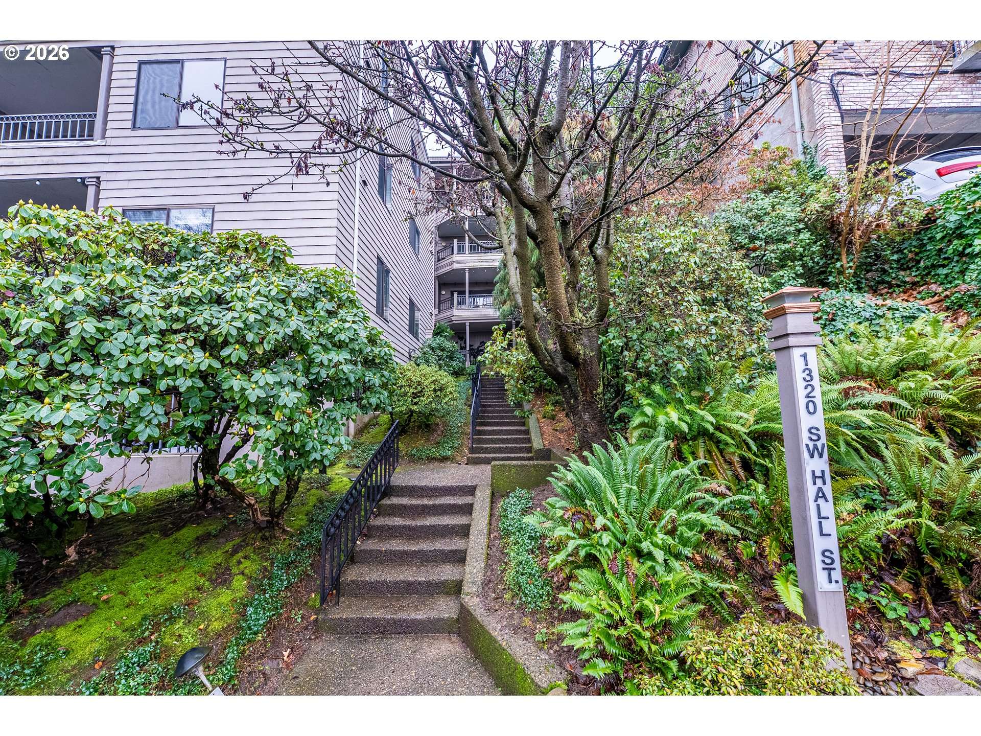 Portland, OR 97201,1320 SW HALL ST #202