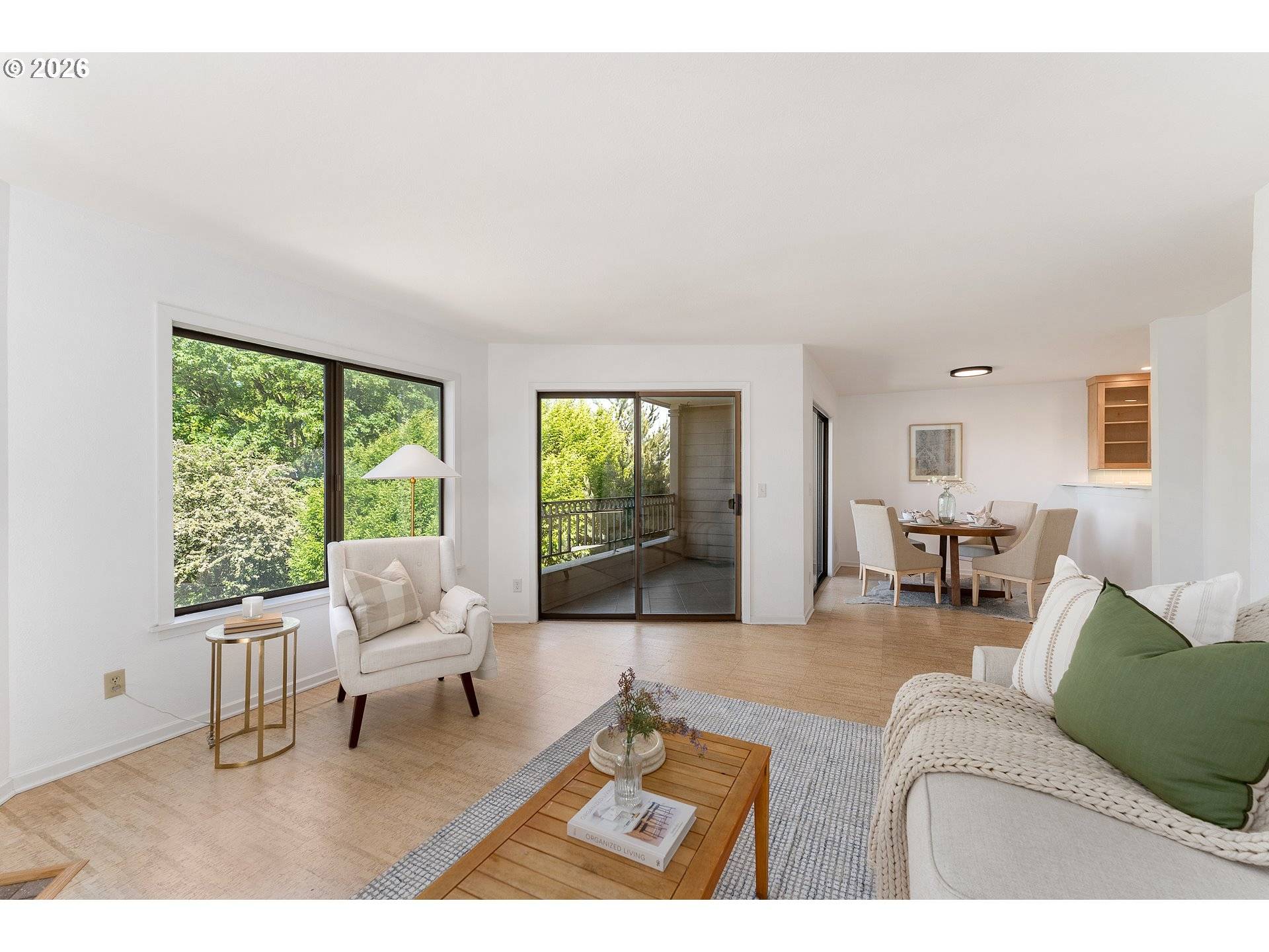 Portland, OR 97201,1320 SW HALL ST #202