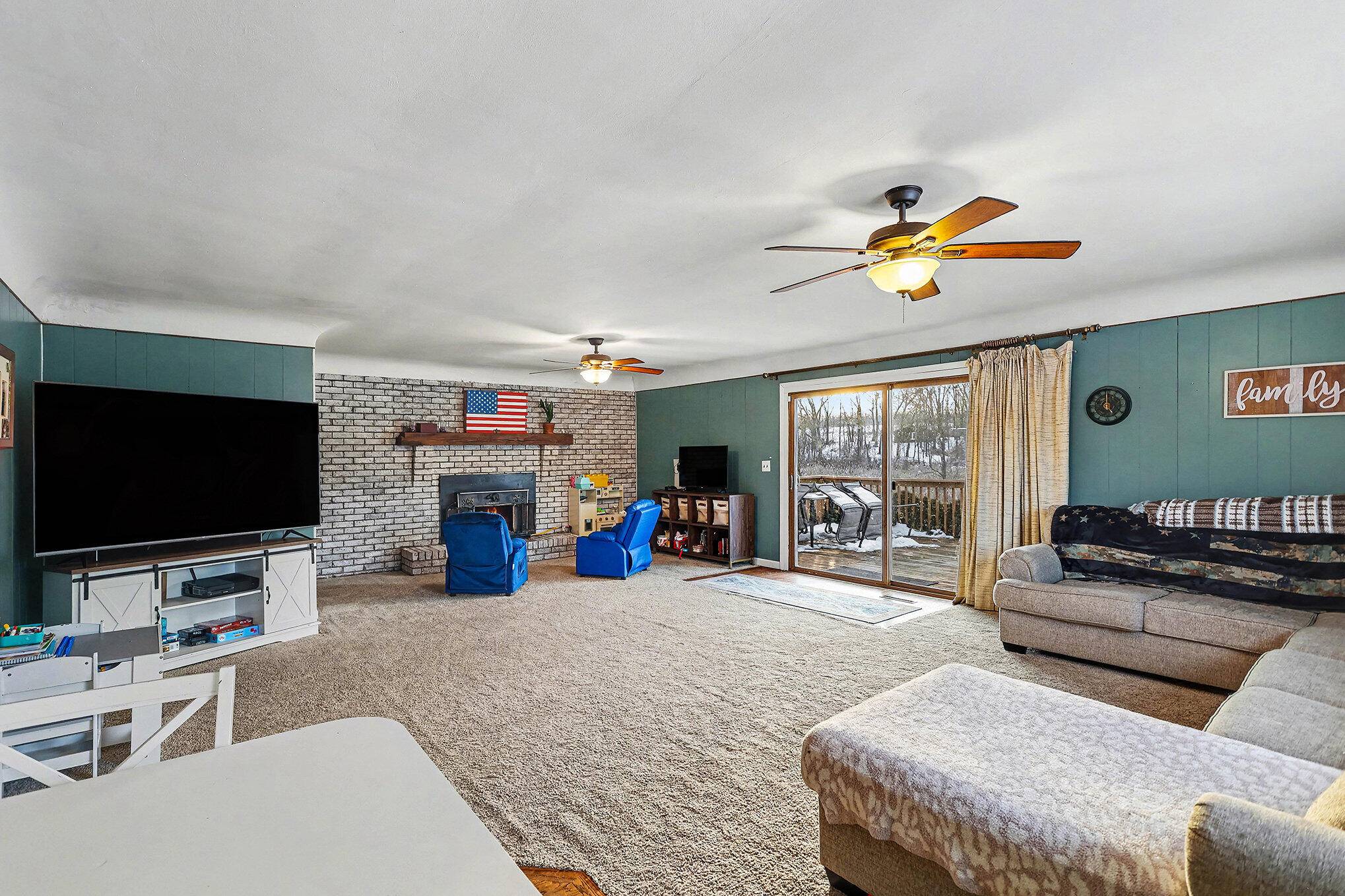 Osseo, MI 49266,2900 Blackbridge RD