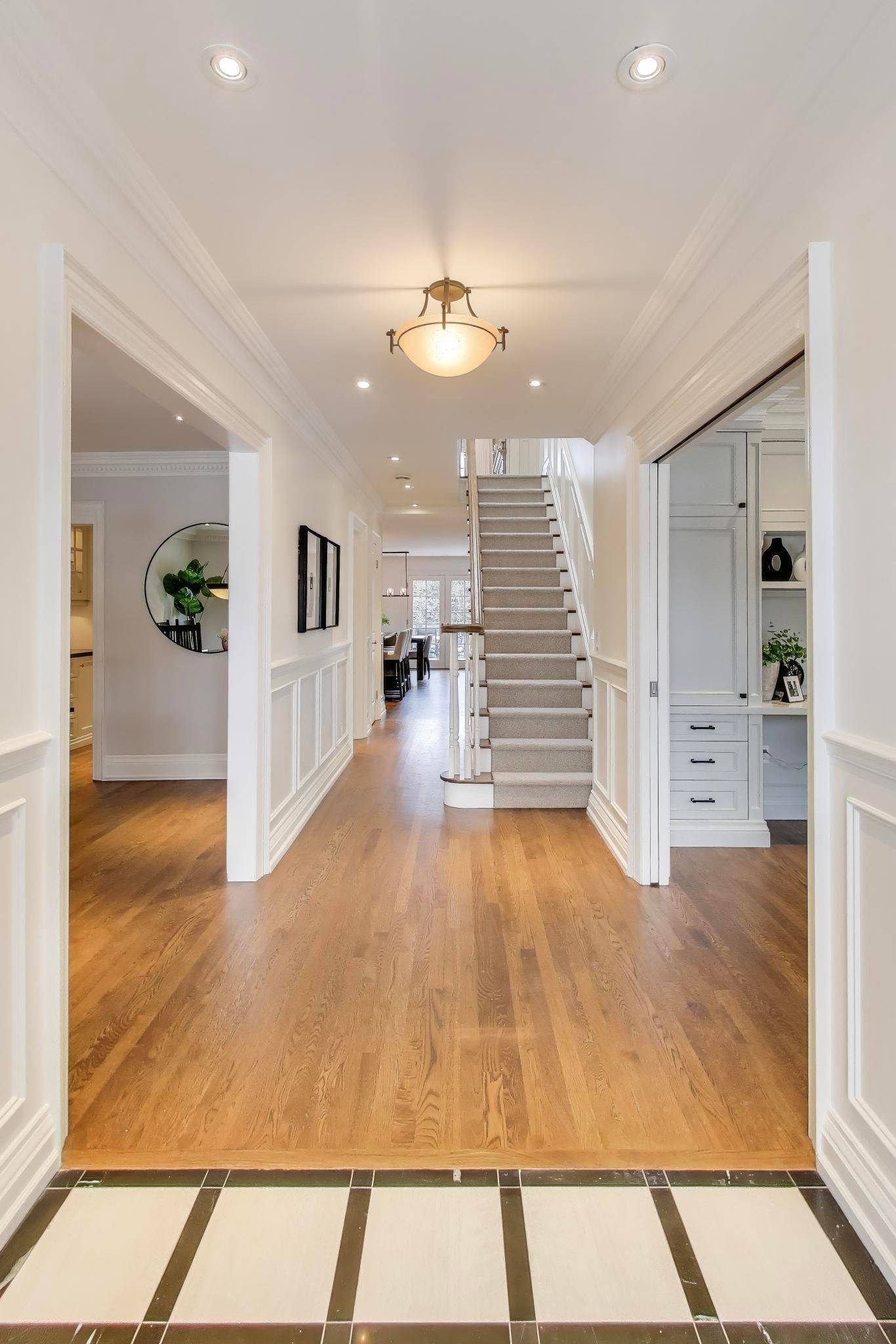 Toronto C04, ON M4R 1S6,72 Cheritan AVE