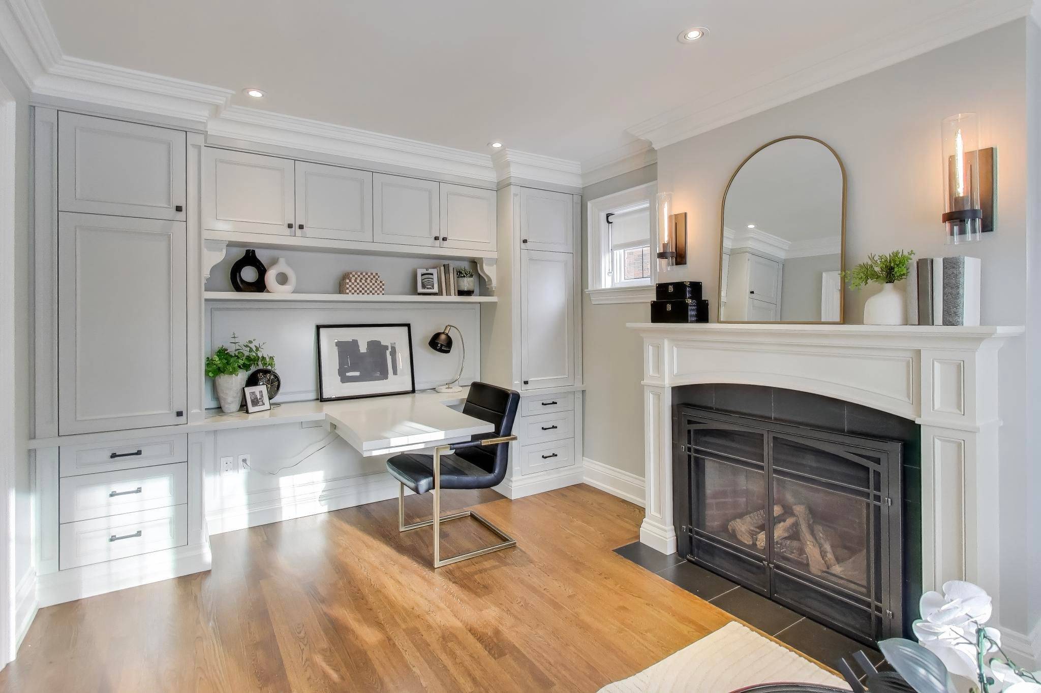 Toronto C04, ON M4R 1S6,72 Cheritan AVE