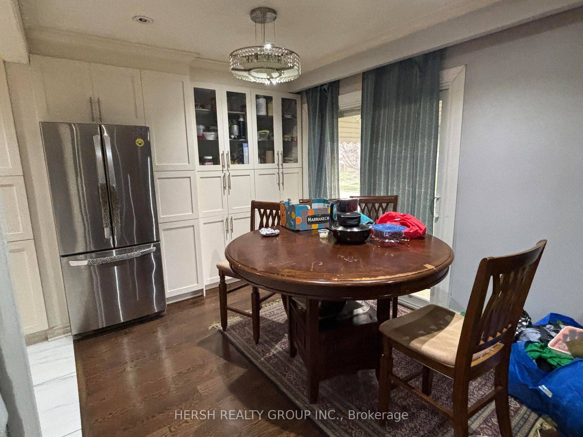 Toronto E09, ON M1H 1C1,36 Gaiety DR