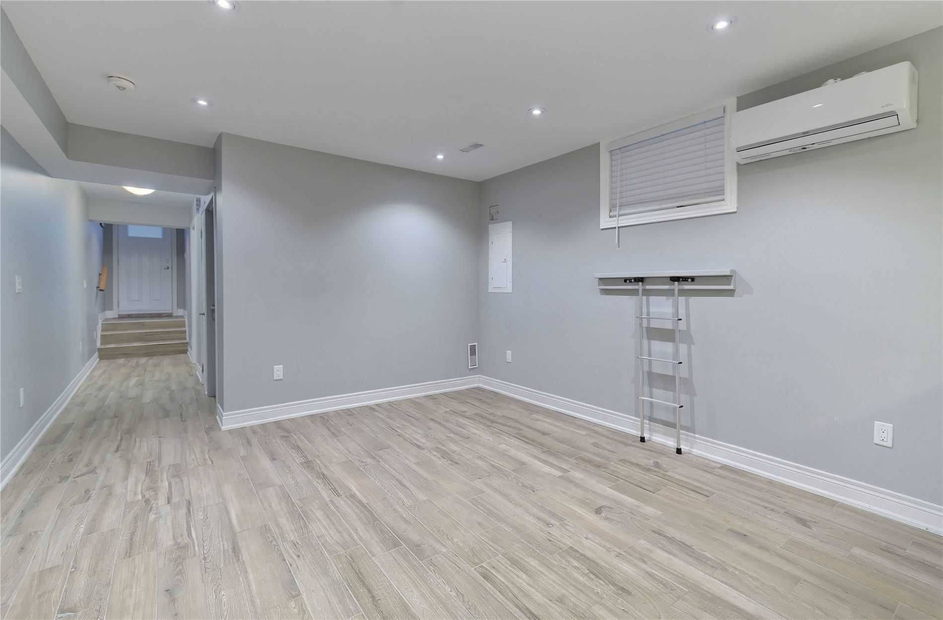 Toronto E01, ON M4J 3G7,457 Jones AVE ##1