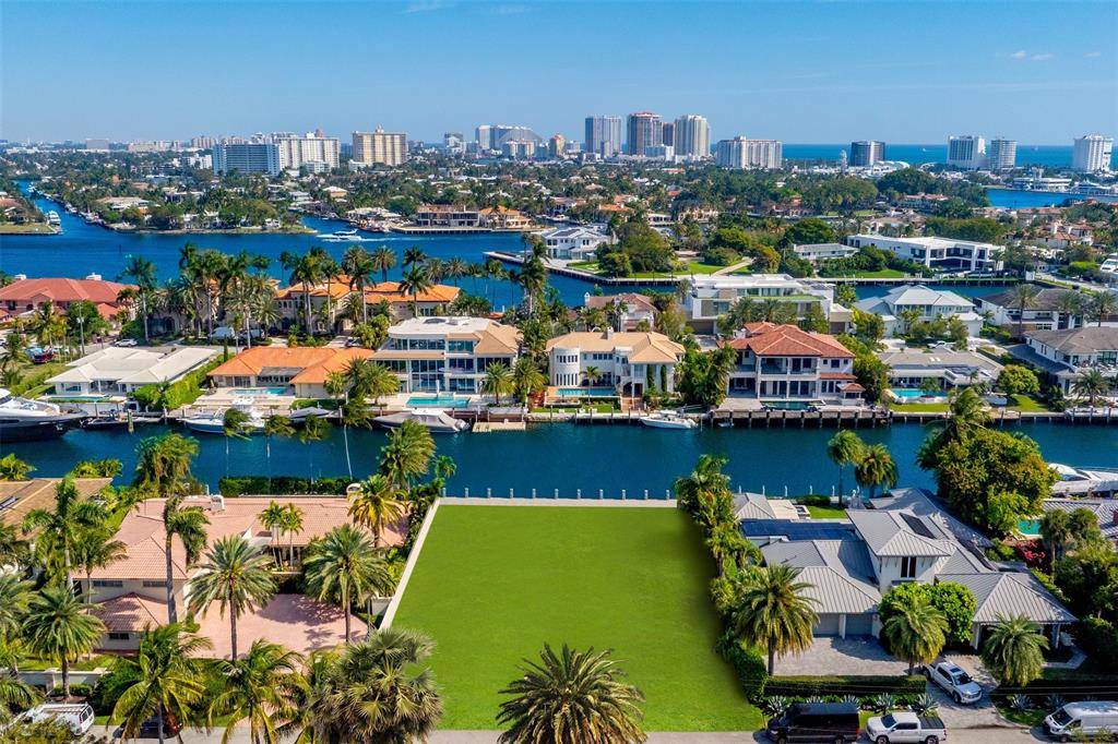 Fort Lauderdale, FL 33316,2455 Del Lago Dr